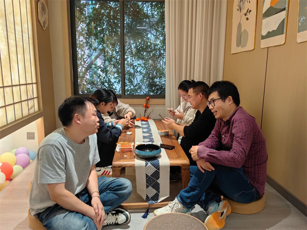 微信图片_2025-11-07_094212_970.jpg